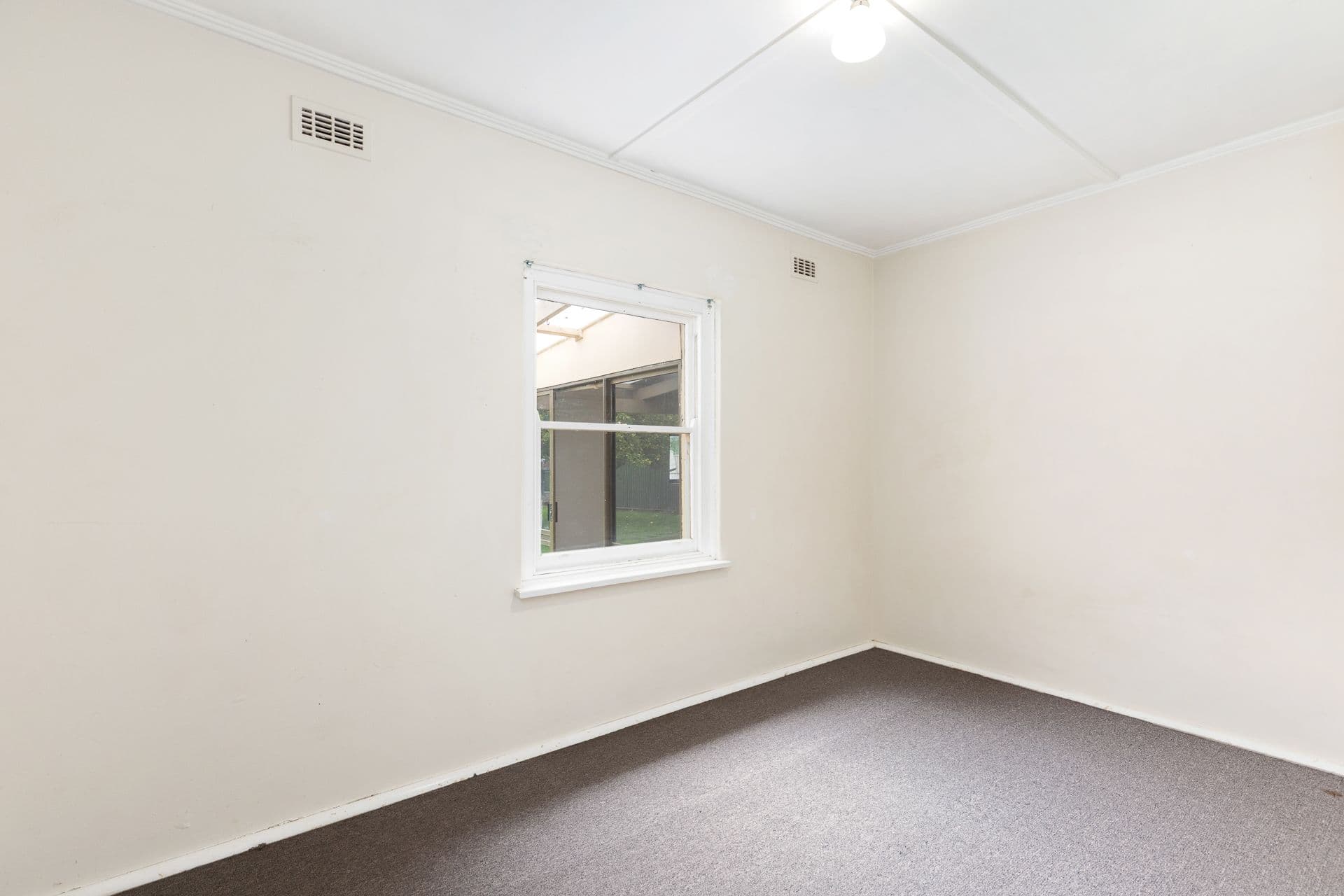 88 Harrald Street, Mount Gambier SA 5290, Mount Gambier - Thumbnail 6