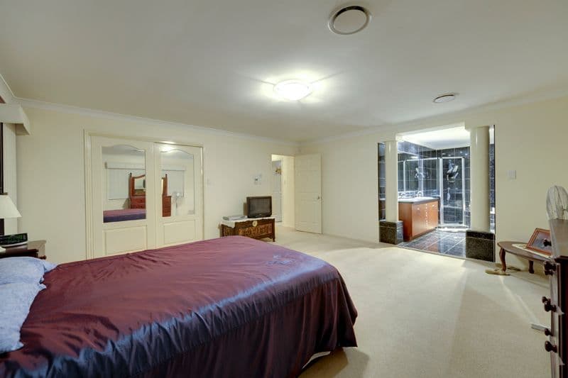 42 Leelaben Place, EIGHT MILE PLAINS QLD 4113, Eight Mile Plains - Thumbnail 5
