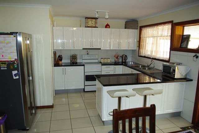51 Powell Street, BERRI SA 5343, Berri - Thumbnail 2