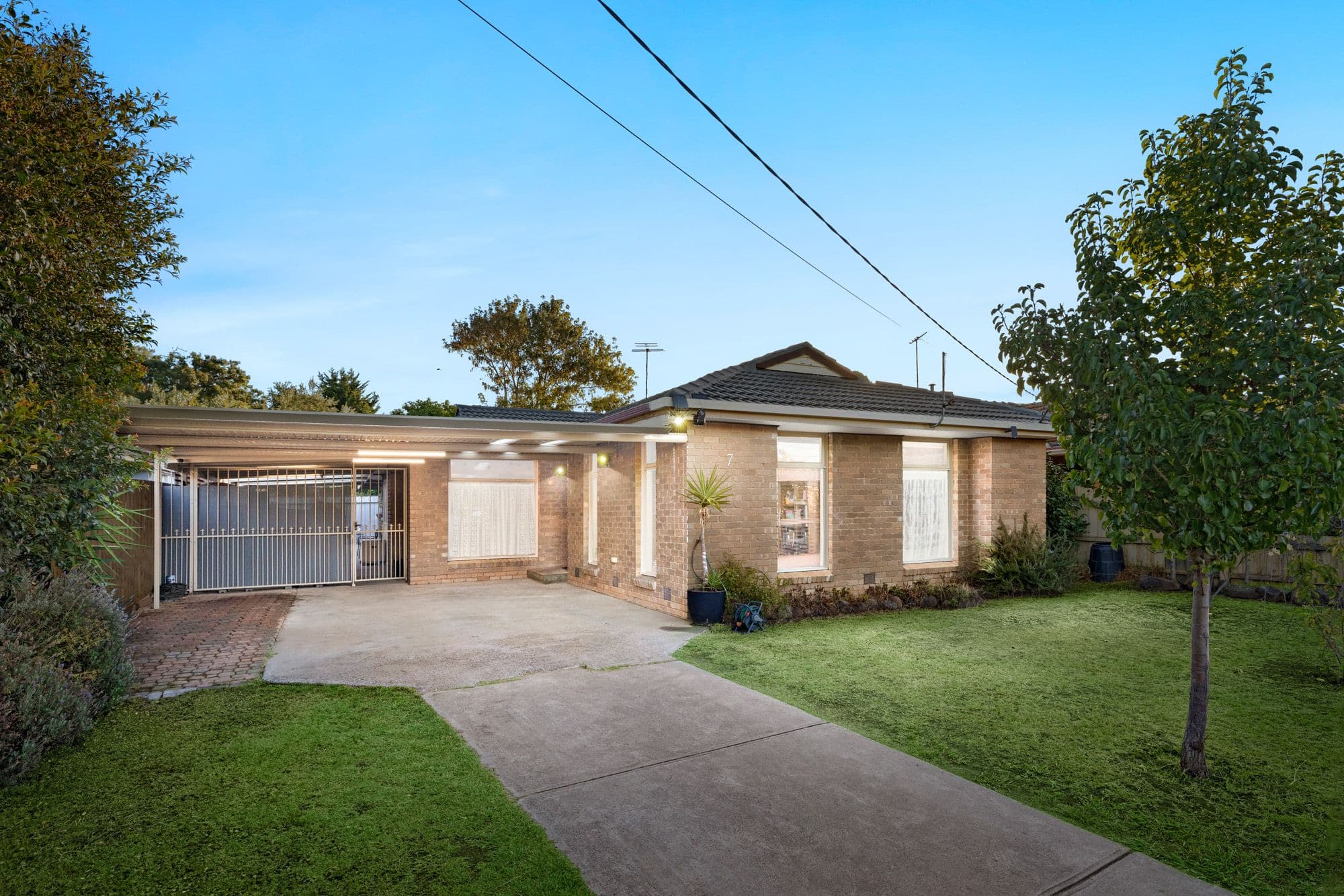 7 Grant Avenue, Werribee VIC 3030, Werribee - Image 1