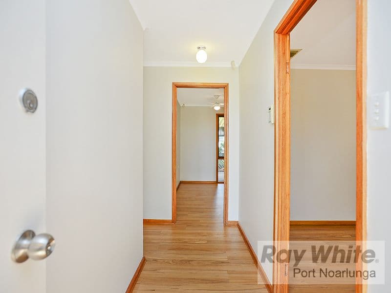 36 Ellis Avenue, Morphett Vale SA 5162, Morphett Vale - Thumbnail 2