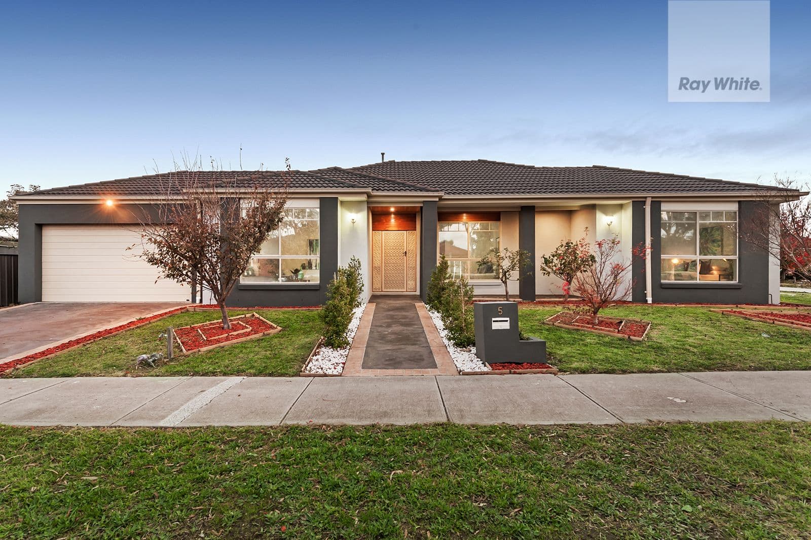 5 Elland Court, Craigieburn VIC 3064, Craigieburn - Image 1