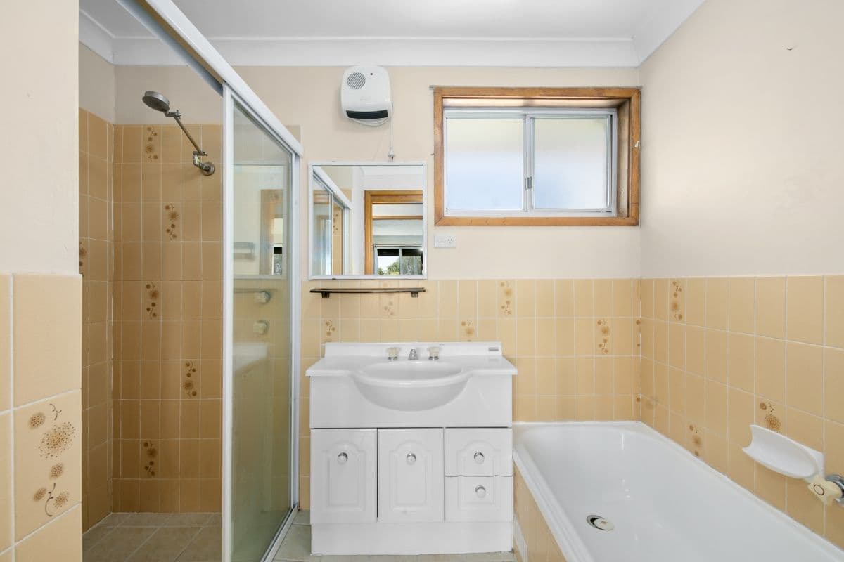 109 McNaughton Avenue, Maryland NSW 2287, Maryland - Thumbnail 4