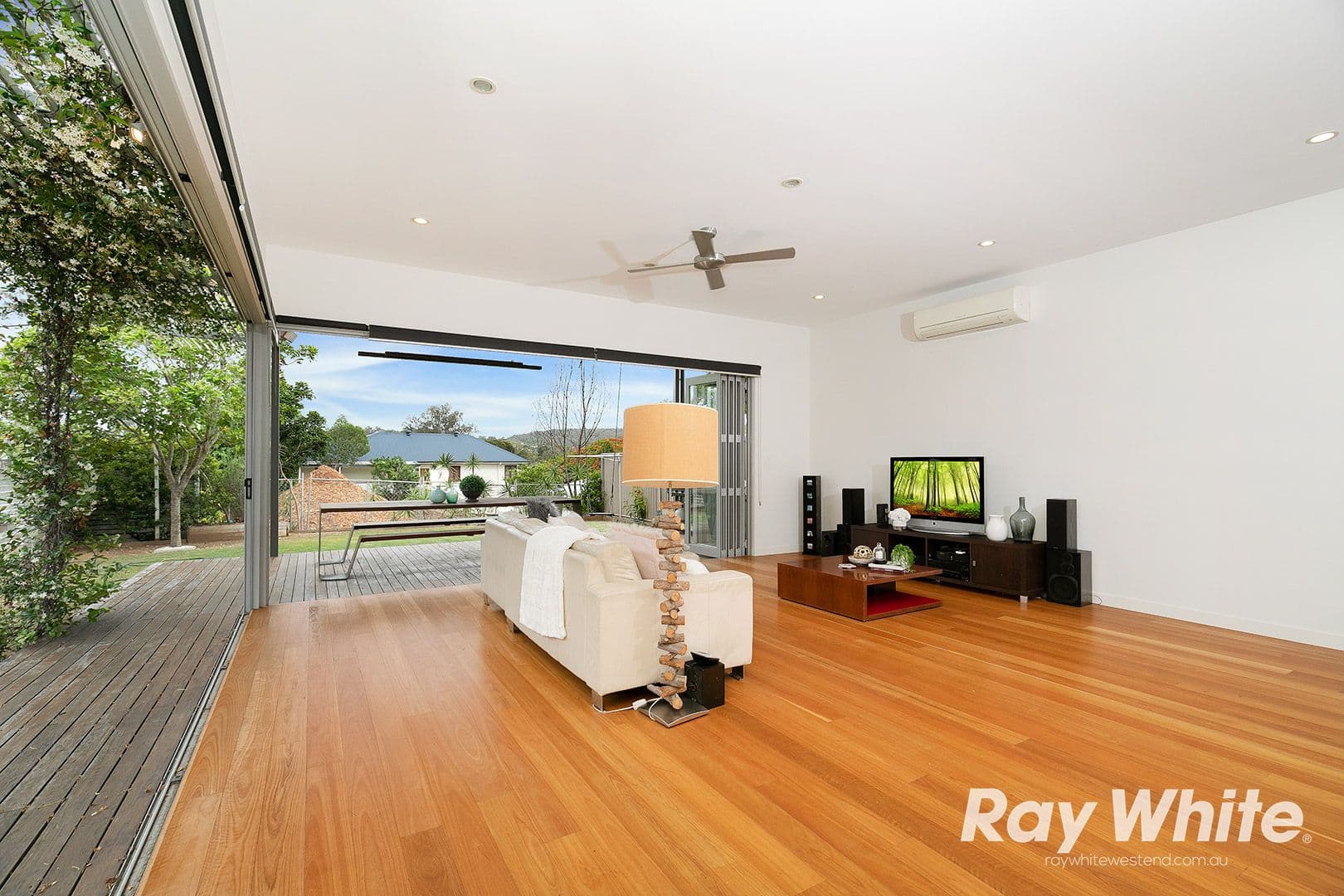 196 Park Road, Yeerongpilly QLD 4105, Yeerongpilly - Thumbnail 2