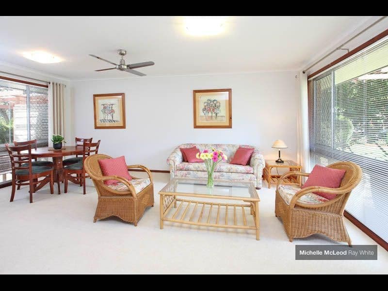 9 Moondarra Street, CHAPEL HILL QLD 4069, Chapel Hill - Thumbnail 3