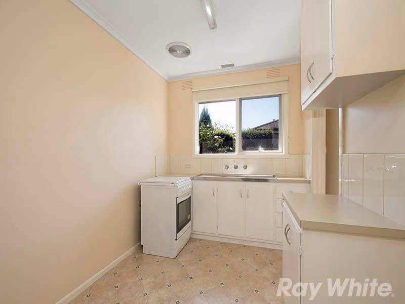 30 Latrobe Street, Mentone VIC 3194, Mentone - Thumbnail 5