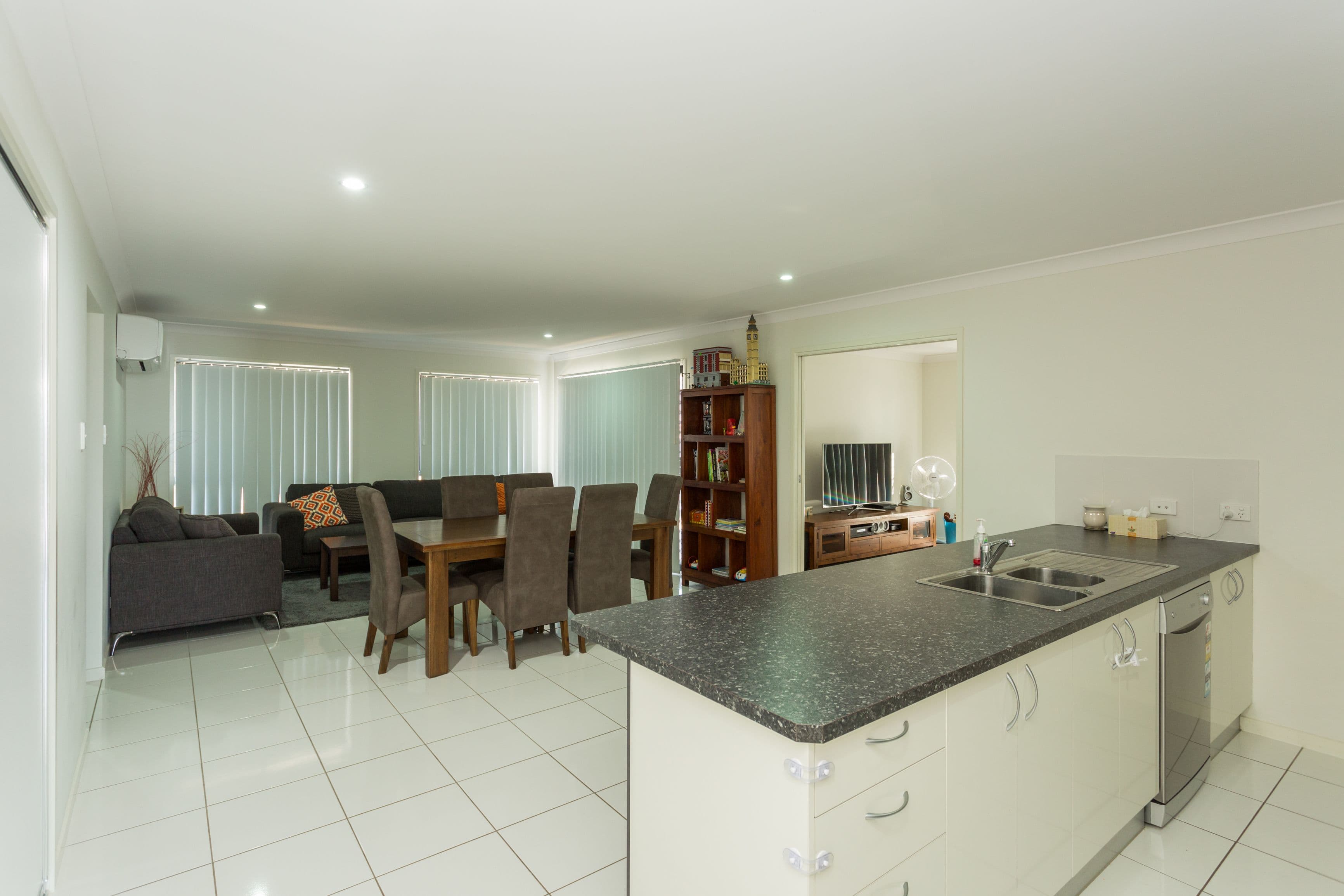 6 Hinkler Court, Rural View QLD 4740, Rural View - Thumbnail 3