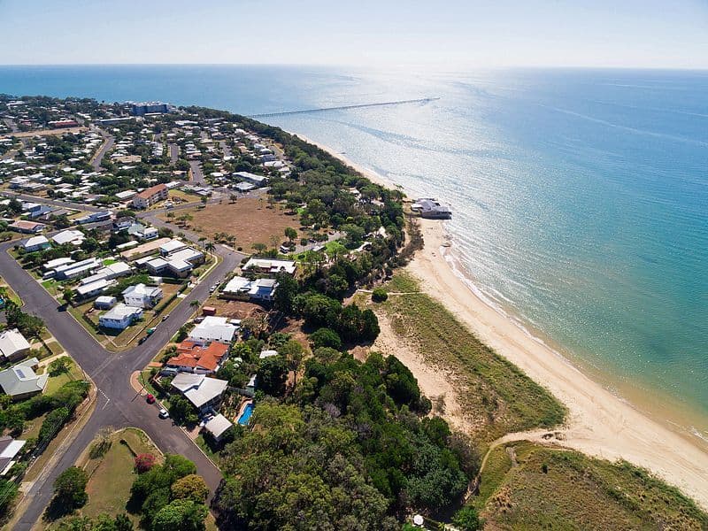 10 James Street, Urangan QLD 4655, Urangan - Thumbnail 2