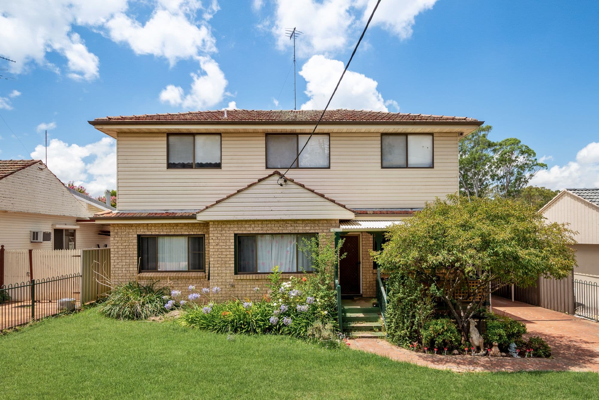 28 College Road, Campbelltown NSW 2560, Campbelltown - Image 1