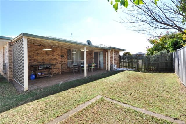 16 Satinwood Court, GLENVALE QLD 4350, Glenvale - Thumbnail 4