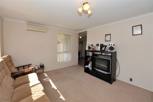 16 Satinwood Court, GLENVALE QLD 4350, Glenvale - Thumbnail 7