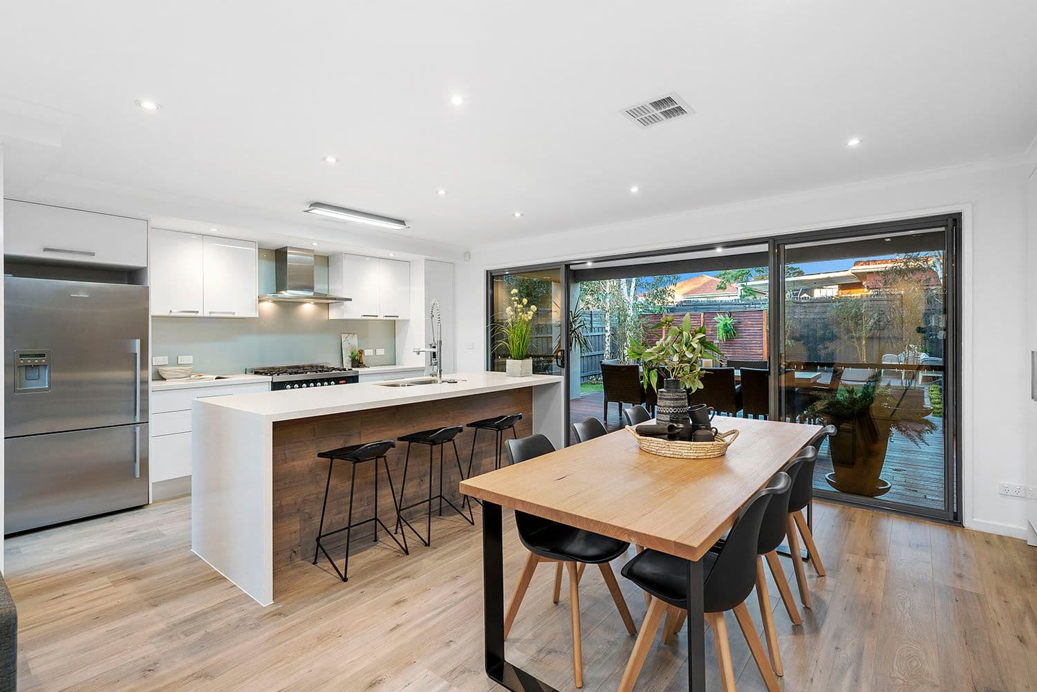 456B Bluff Road, Hampton VIC 3188, Hampton - Thumbnail 2