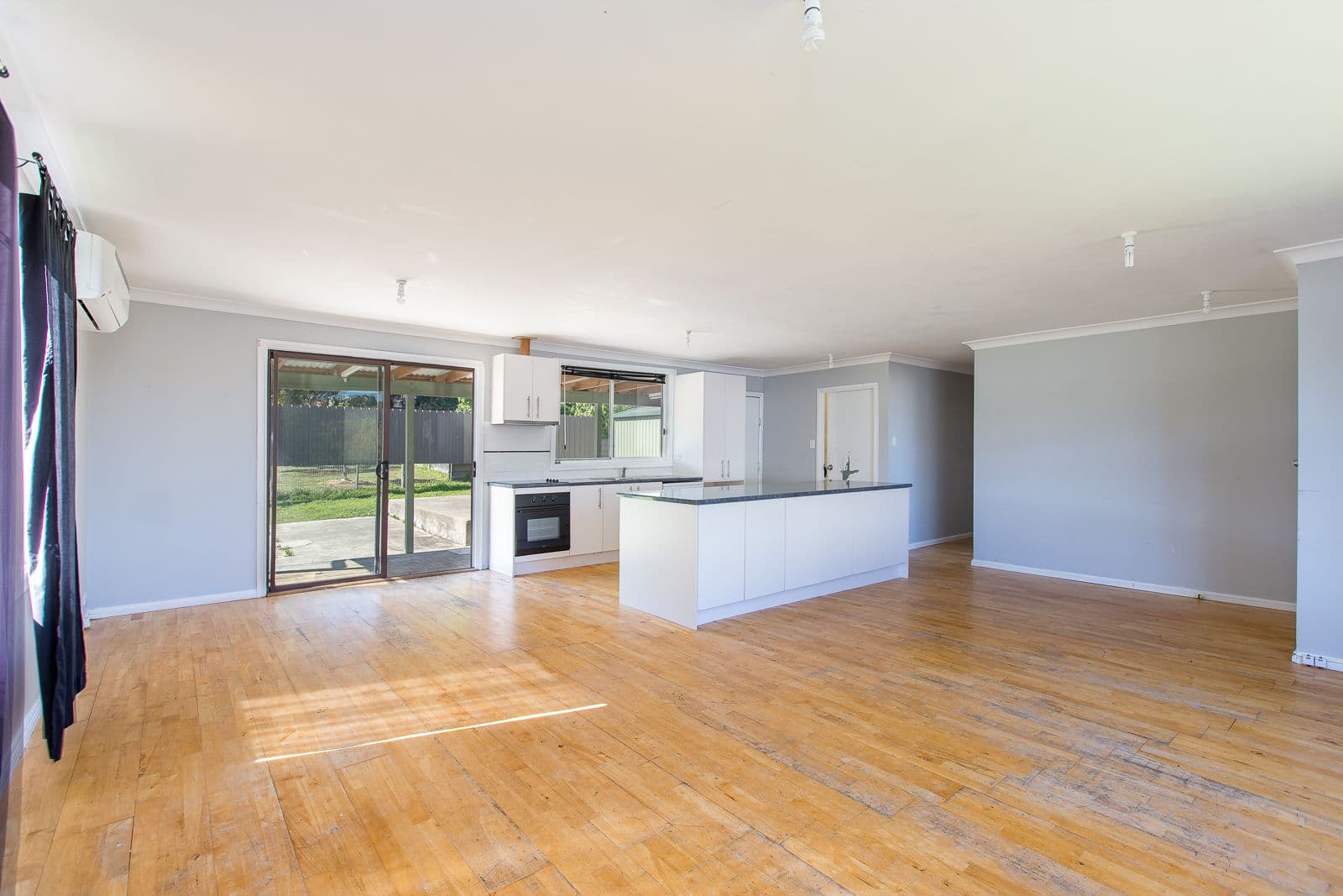 1 Farlow Street, Booragul - Thumbnail 5