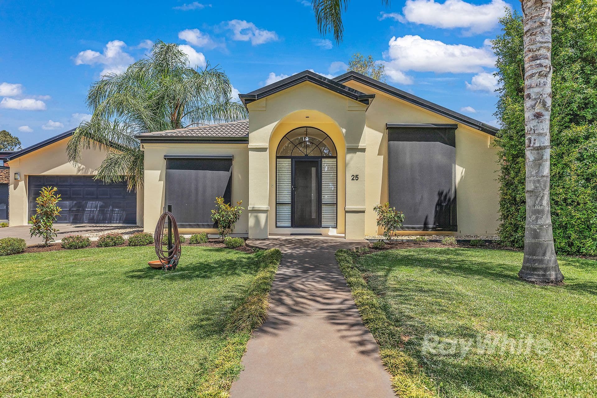 25 Kingfisher Drive West, Moama NSW 2731, Moama - Image 1