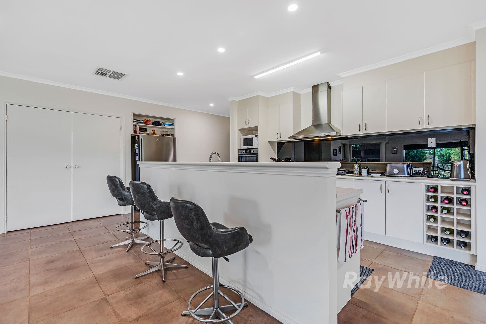 25 Kingfisher Drive West, Moama NSW 2731, Moama - Thumbnail 7