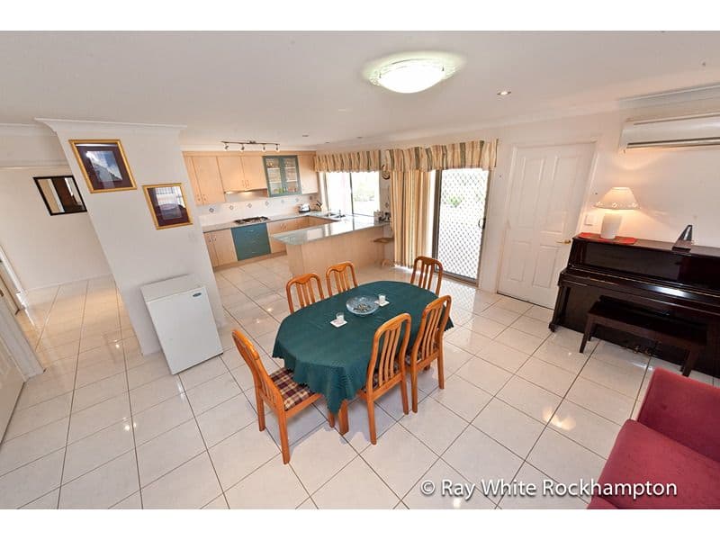 8 Trenwith Terrace, ROCKYVIEW QLD 4701, Rockyview - Thumbnail 6