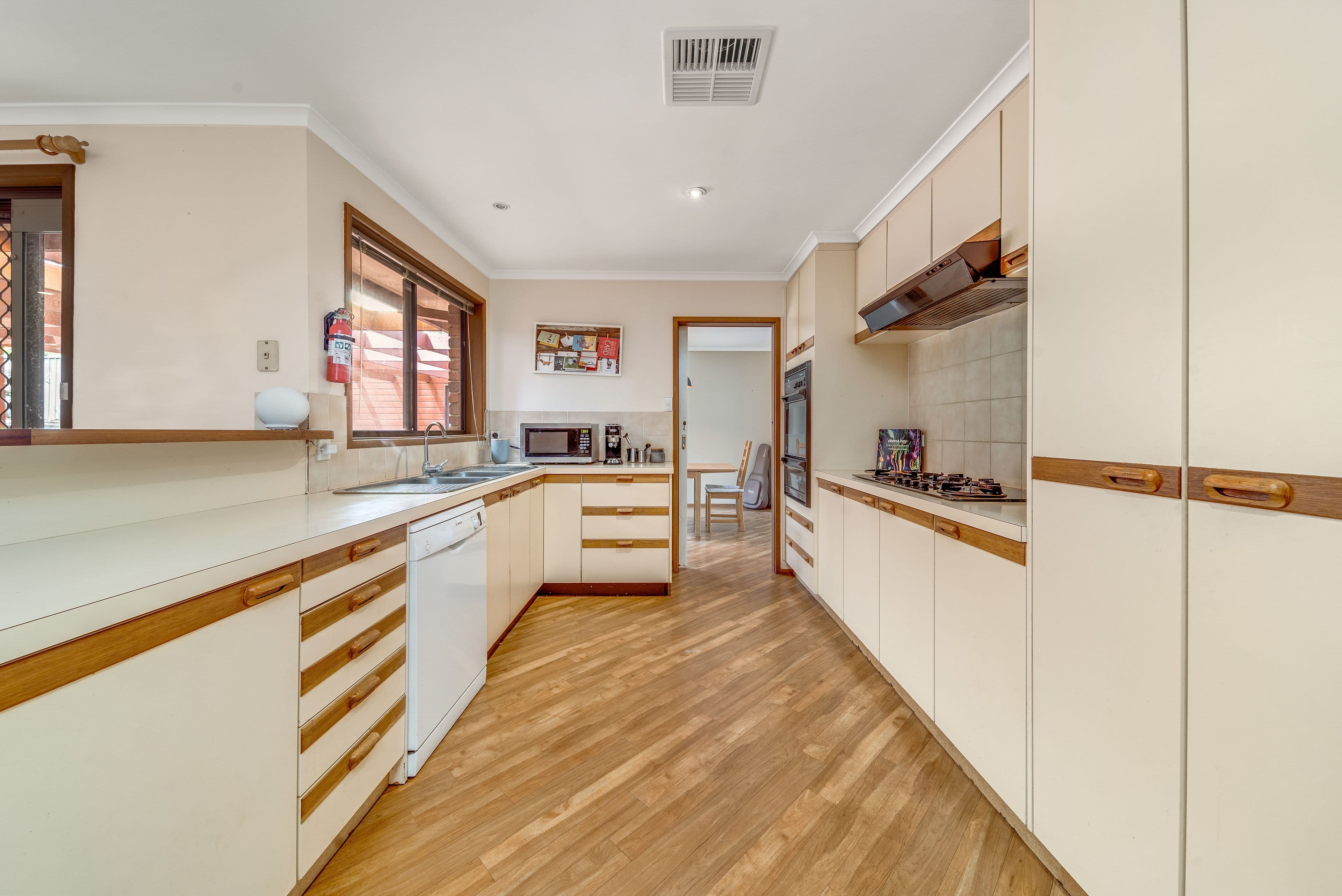 13 Edman Close, Florey ACT 2615, Florey - Thumbnail 8