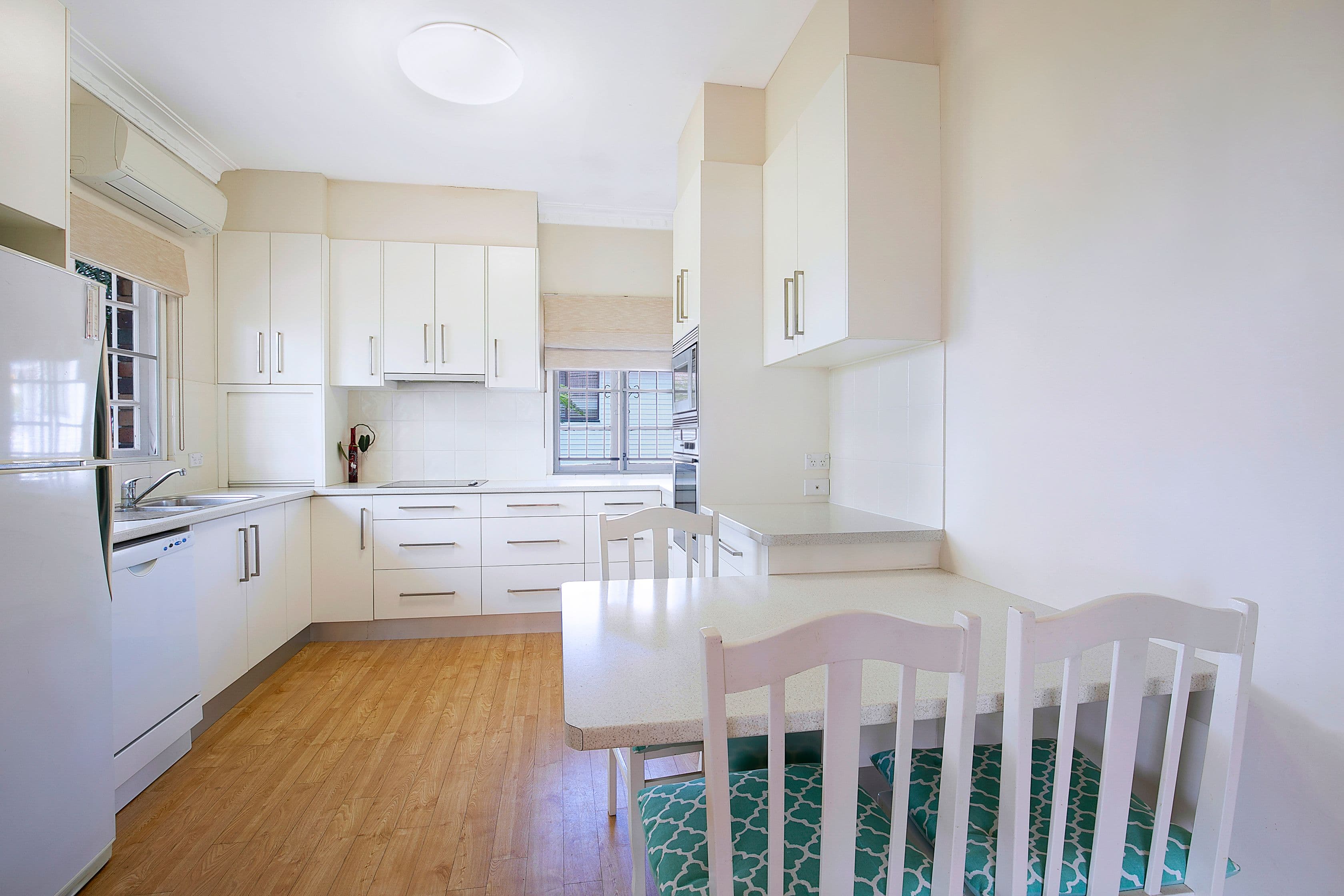 52 Newman Avenue, Camp Hill QLD 4152, Camp Hill - Thumbnail 6