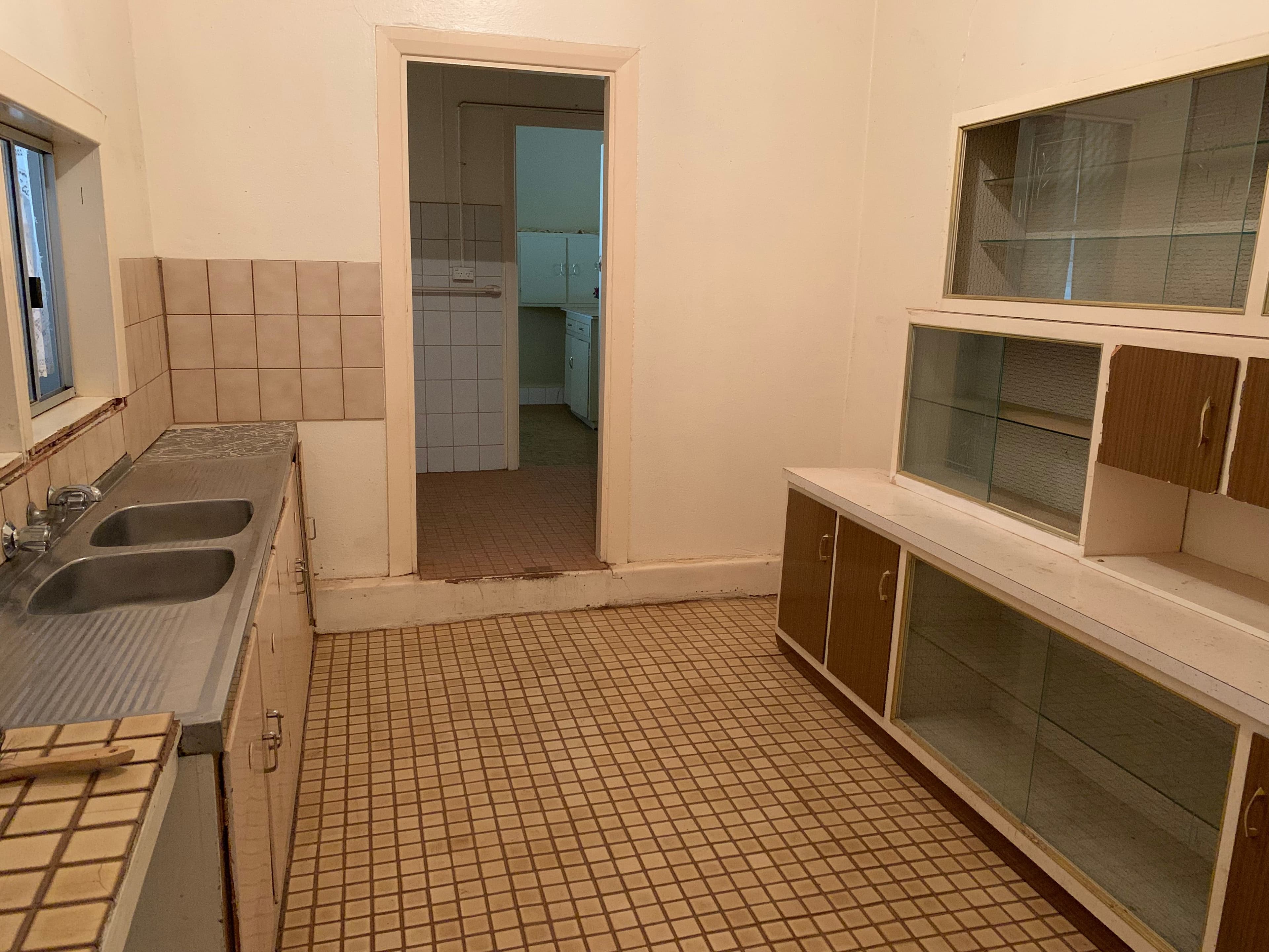 407 Cobalt Street, Broken Hill NSW 2880, Broken Hill - Thumbnail 2
