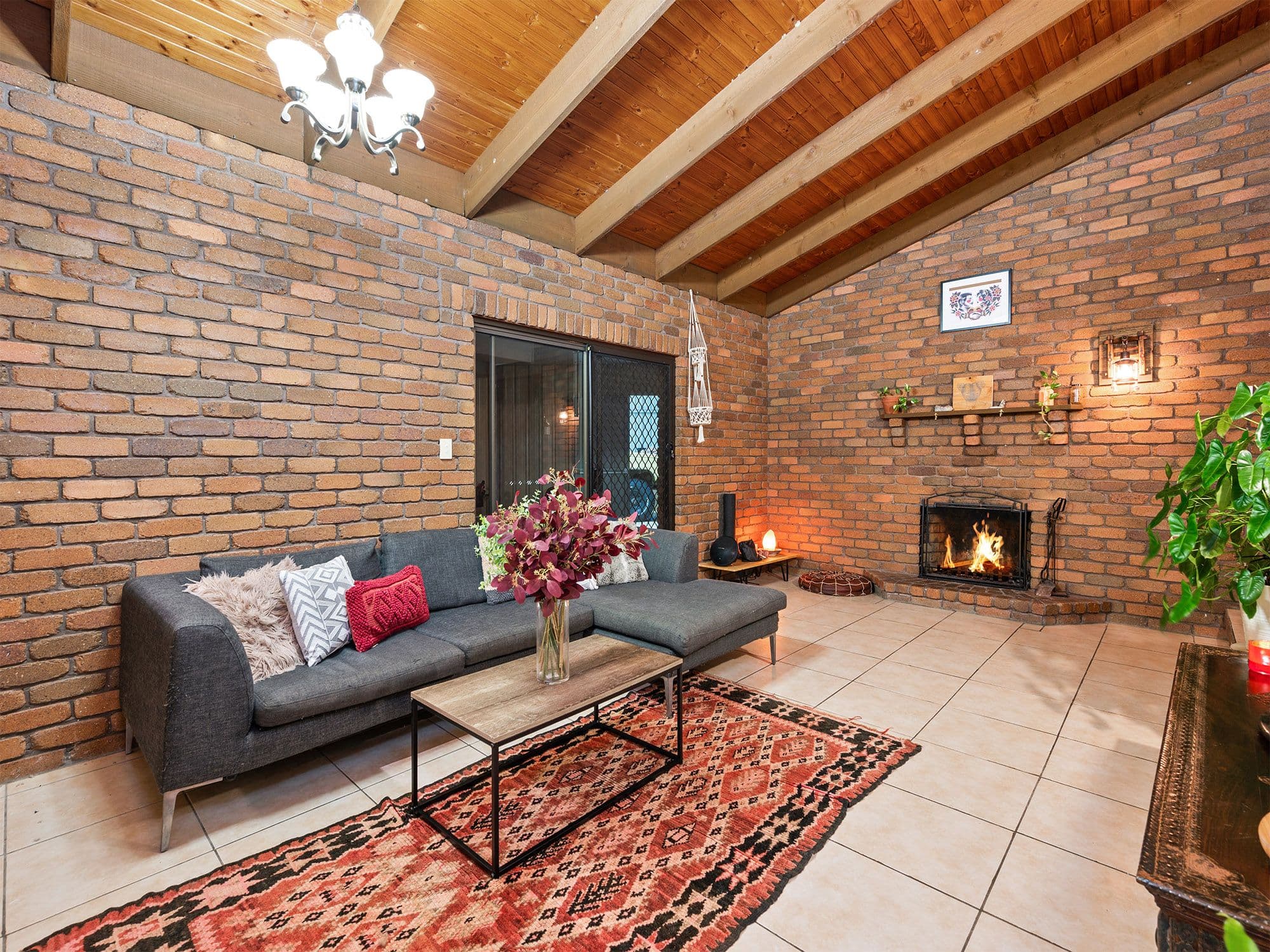 9 Gosford Court, Rochedale South QLD 4123, Rochedale South - Thumbnail 2