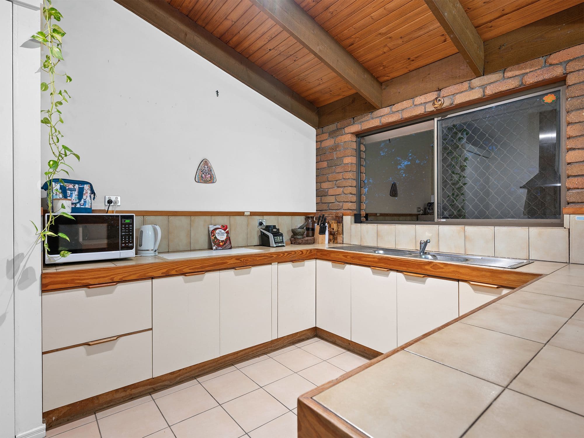 9 Gosford Court, Rochedale South QLD 4123, Rochedale South - Thumbnail 7
