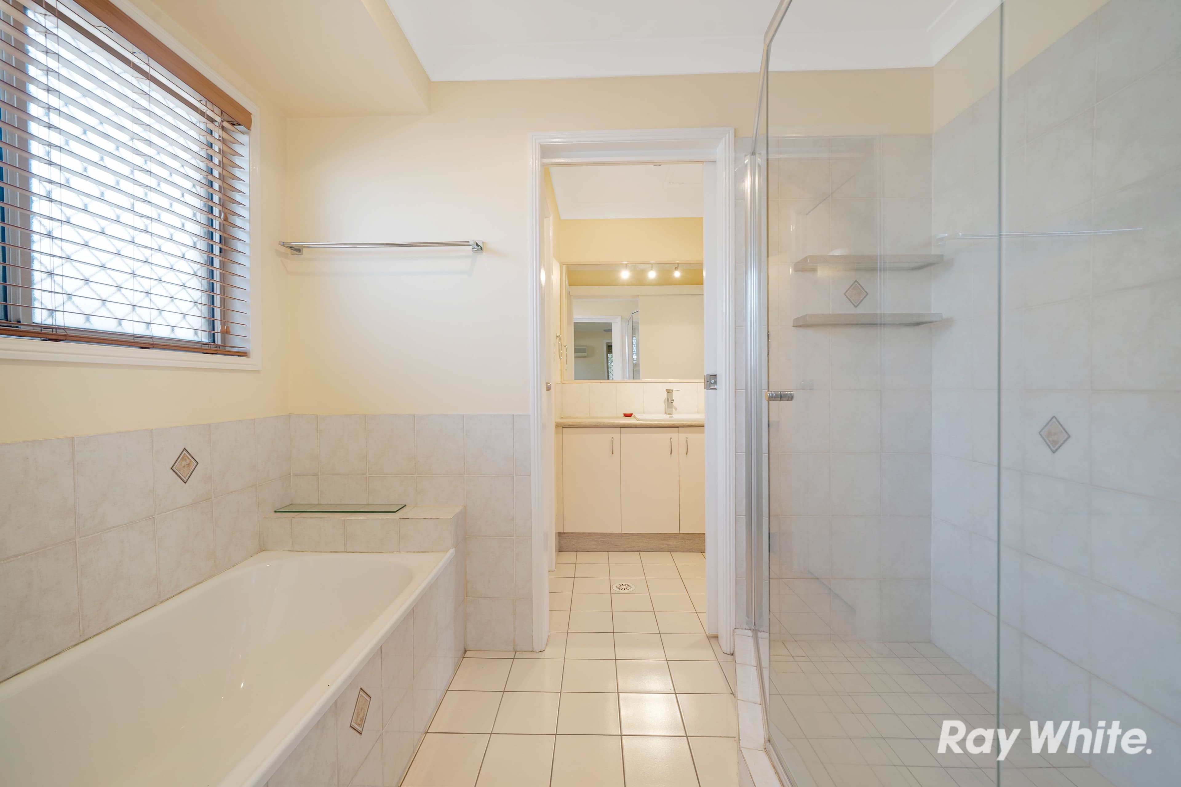 11 Wilkinson Drive, Crestmead QLD 4132, Crestmead - Thumbnail 3