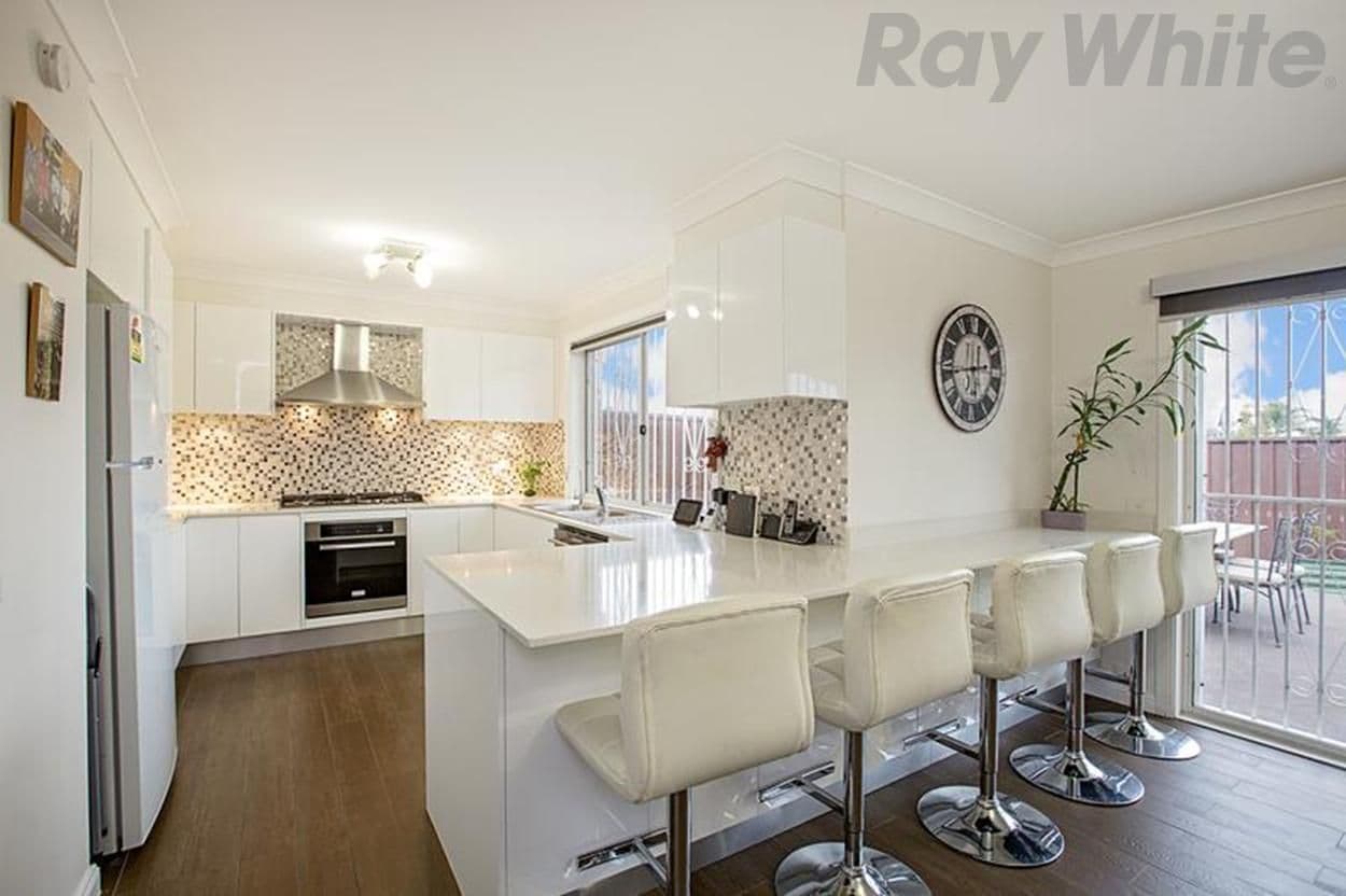 12-15 Heron Place, Hinchinbrook NSW 2168, Hinchinbrook - Thumbnail 3