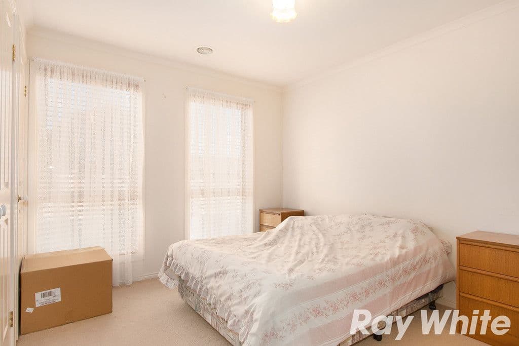 1 Sir Thomas Drive, Pakenham VIC 3810, Pakenham - Thumbnail 7