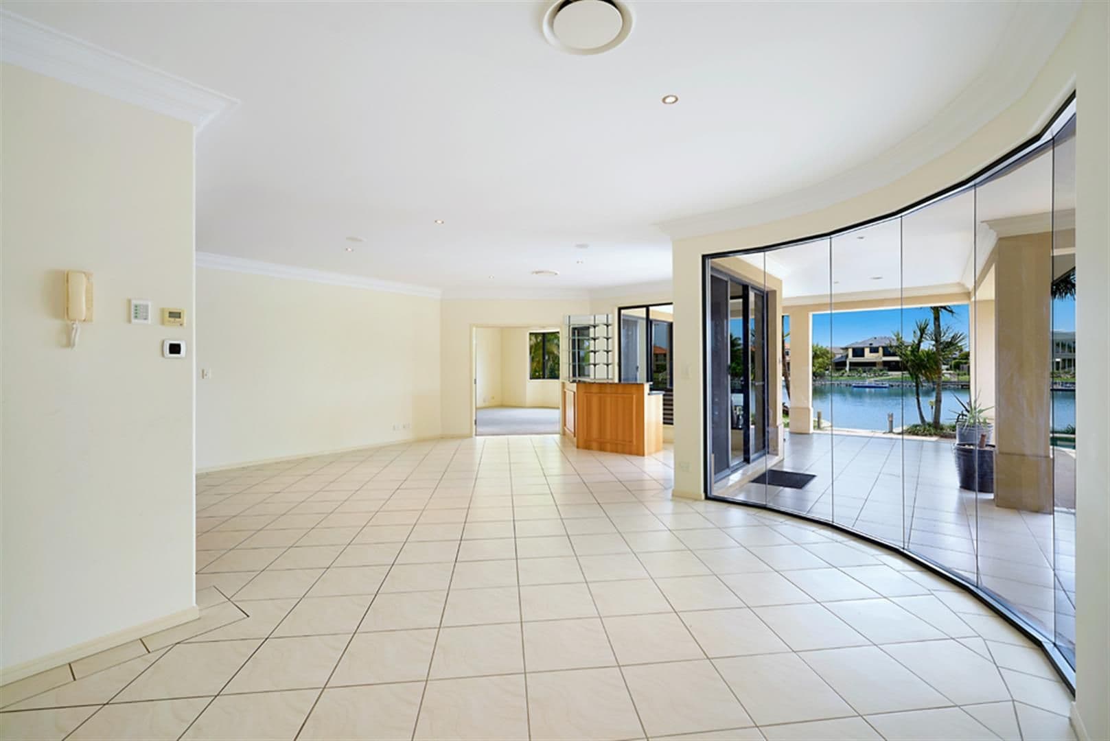 11A Windchimes Way, HELENSVALE QLD 4212, Helensvale - Thumbnail 2