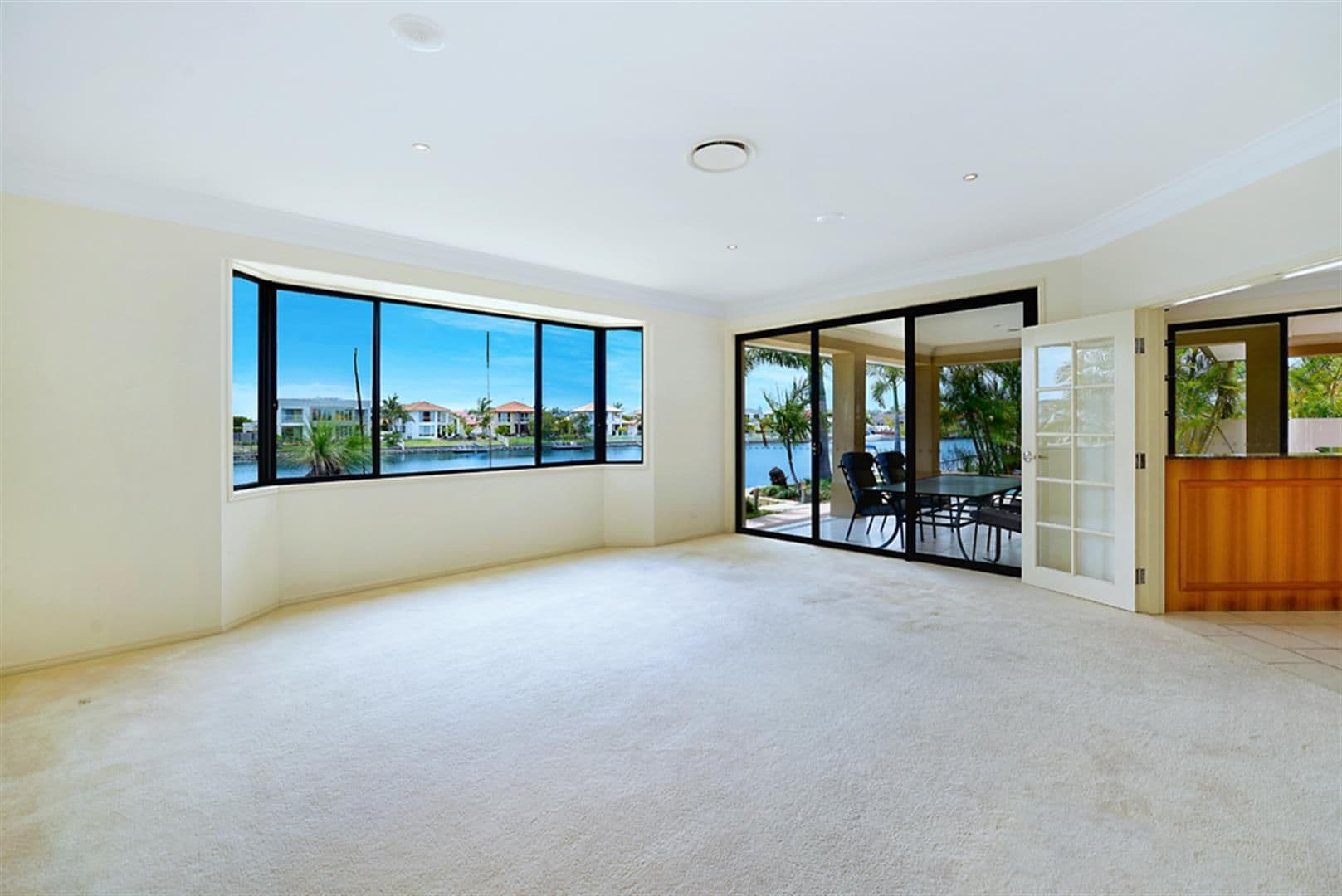 11A Windchimes Way, HELENSVALE QLD 4212, Helensvale - Thumbnail 7