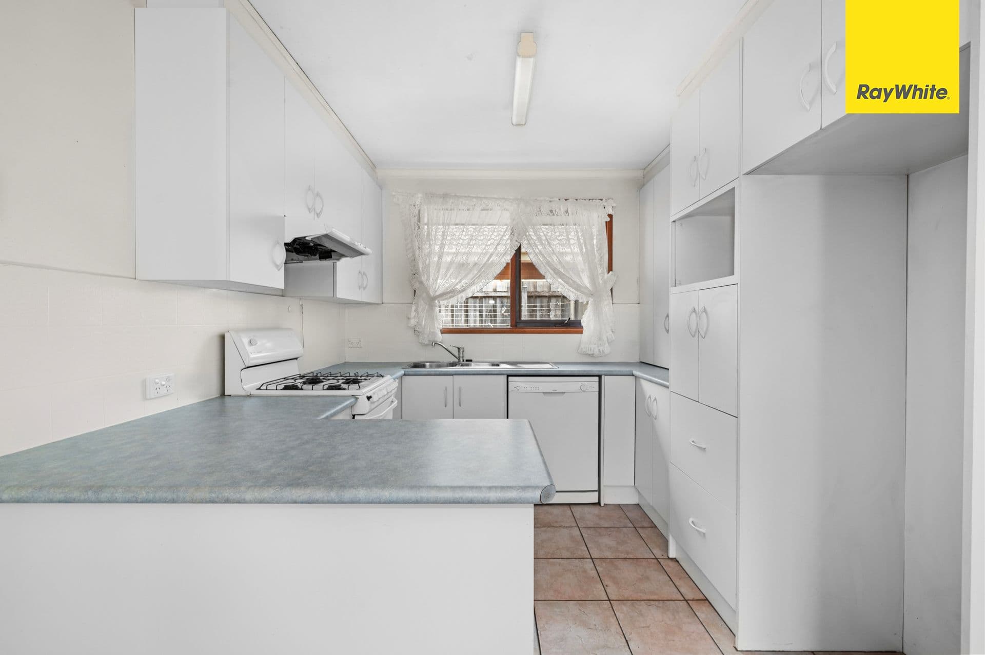 63 Grace Street, Melton South VIC 3338, Melton South - Thumbnail 6