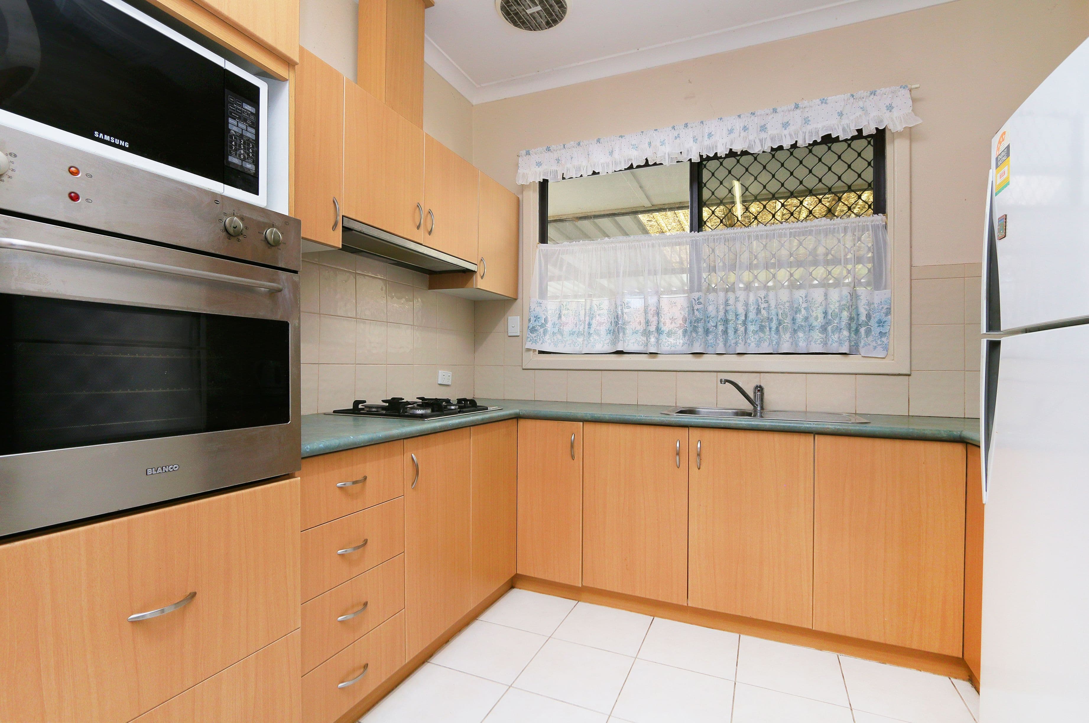 61 Coolbellup Avenue, Coolbellup WA 6163, Coolbellup - Thumbnail 6