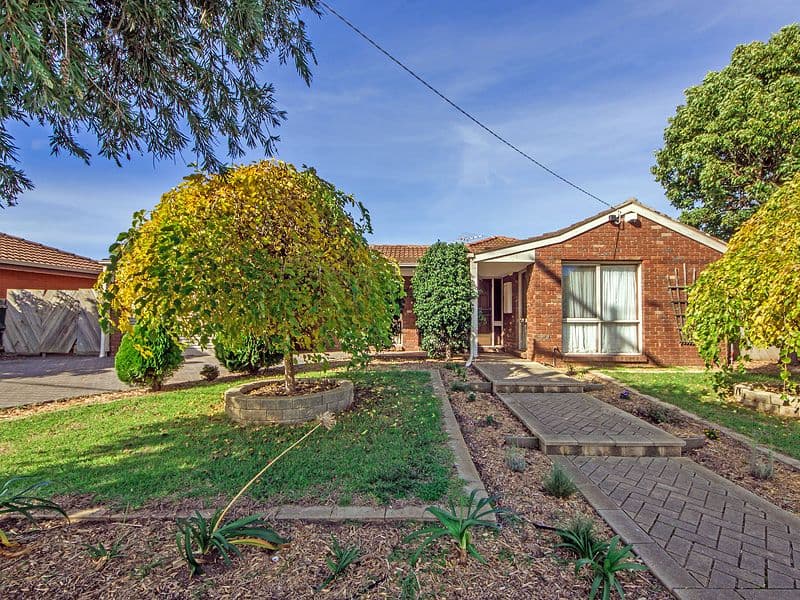 20 Westminster Drive, WERRIBEE VIC 3030, Werribee - Thumbnail 2