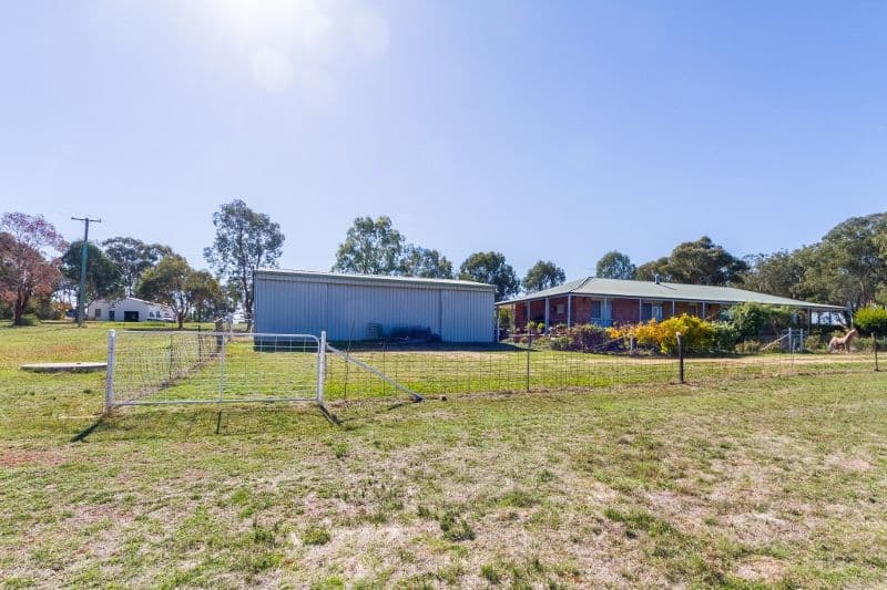 177 Camp Road, Cowra - Thumbnail 3