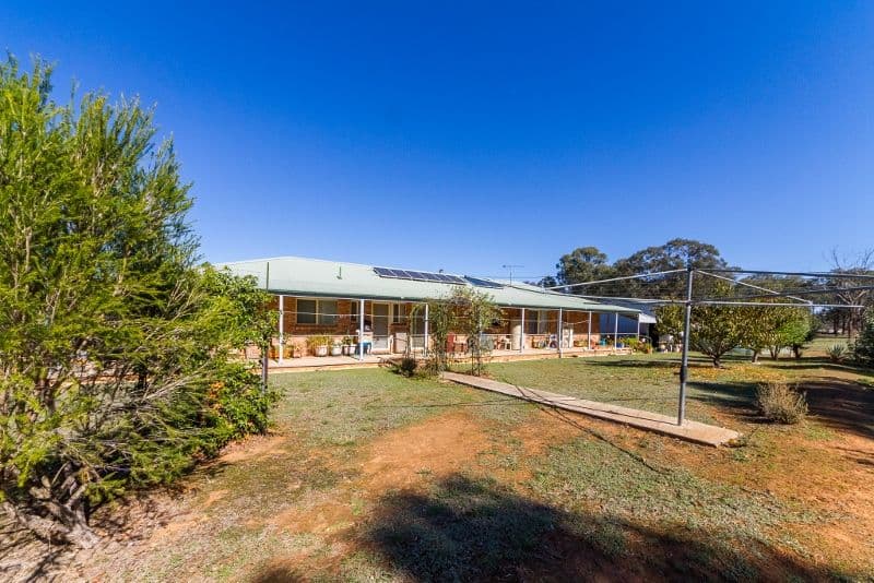 177 Camp Road, Cowra - Thumbnail 4