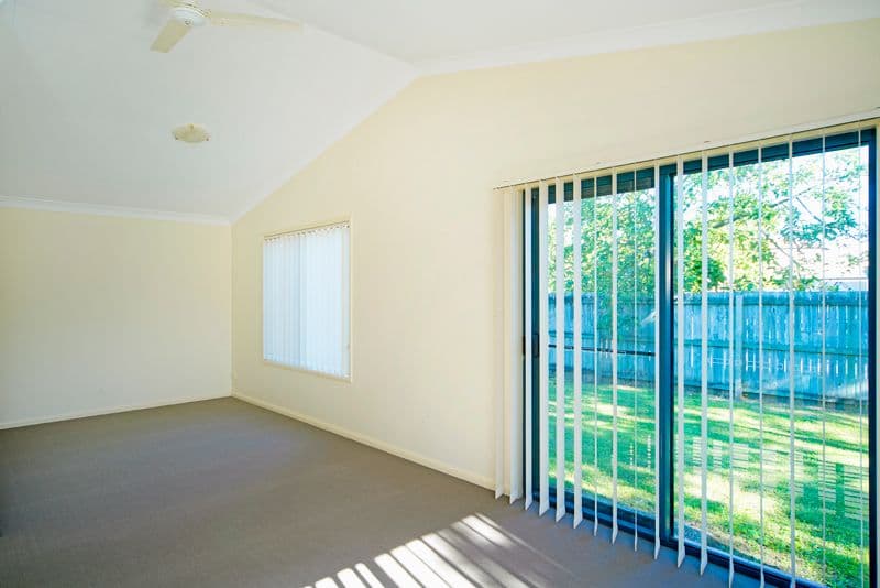 33A Serafina Drive, HELENSVALE QLD 4212, Helensvale - Thumbnail 3