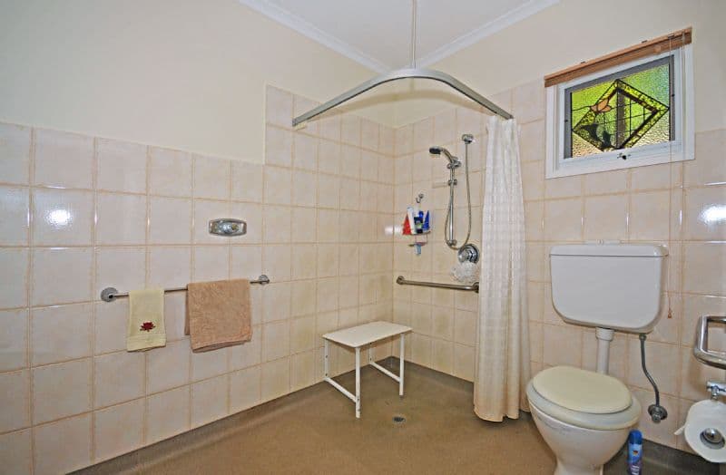 13 Blenheim Avenue, GLEN WAVERLEY VIC 3150, Glen Waverley - Thumbnail 6