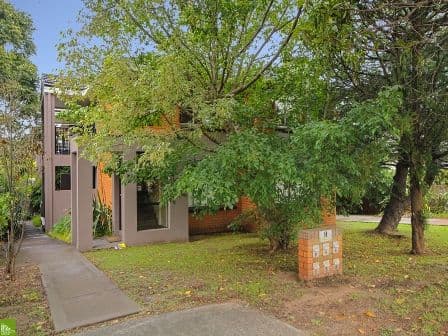 11 England Street, West Wollongong NSW 2500, West Wollongong - Image 1