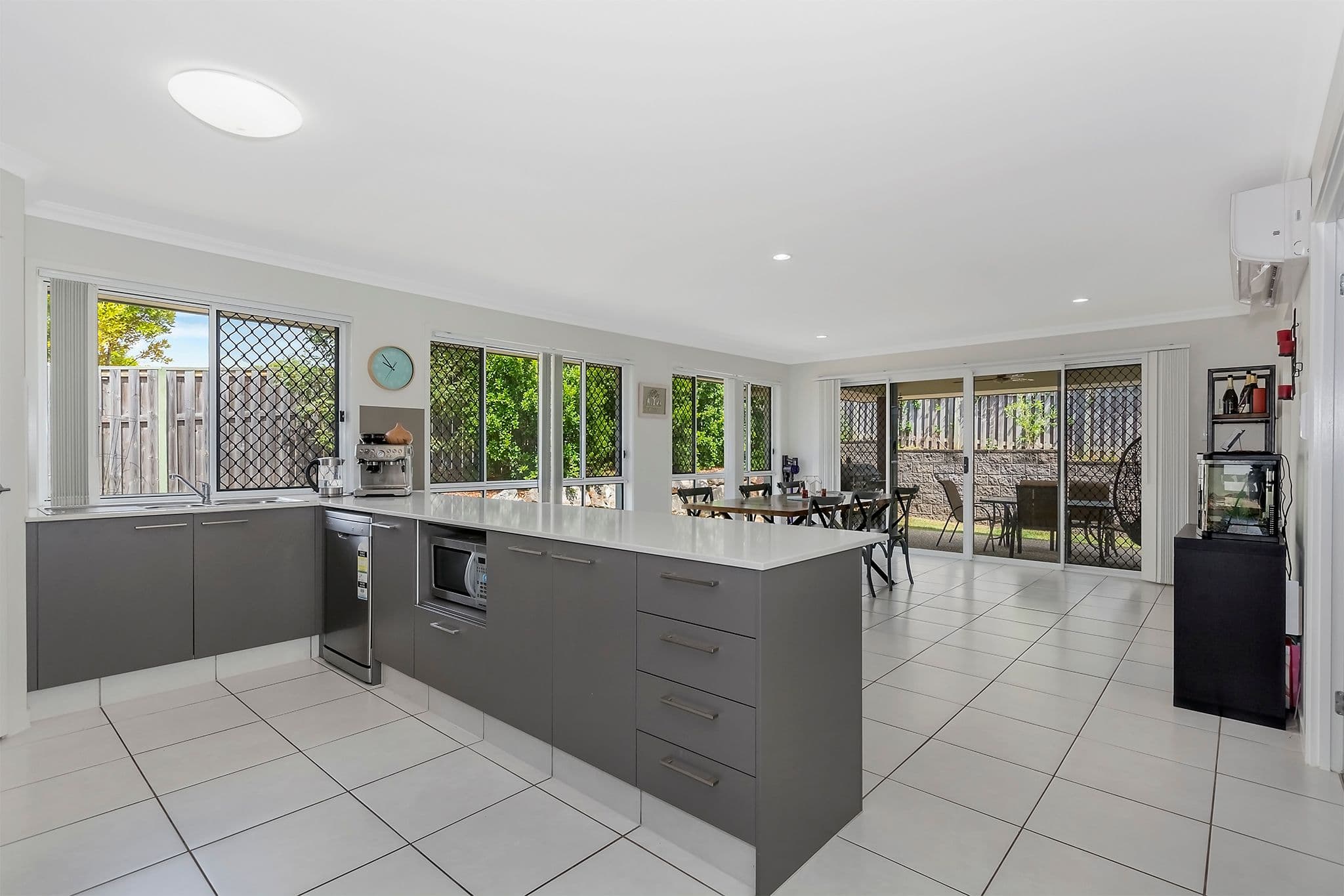 23 Jindalba Drive, Coomera QLD 4209, Coomera - Thumbnail 3