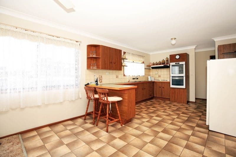 62 The Lake Circuit, Culburra Beach - Thumbnail 4