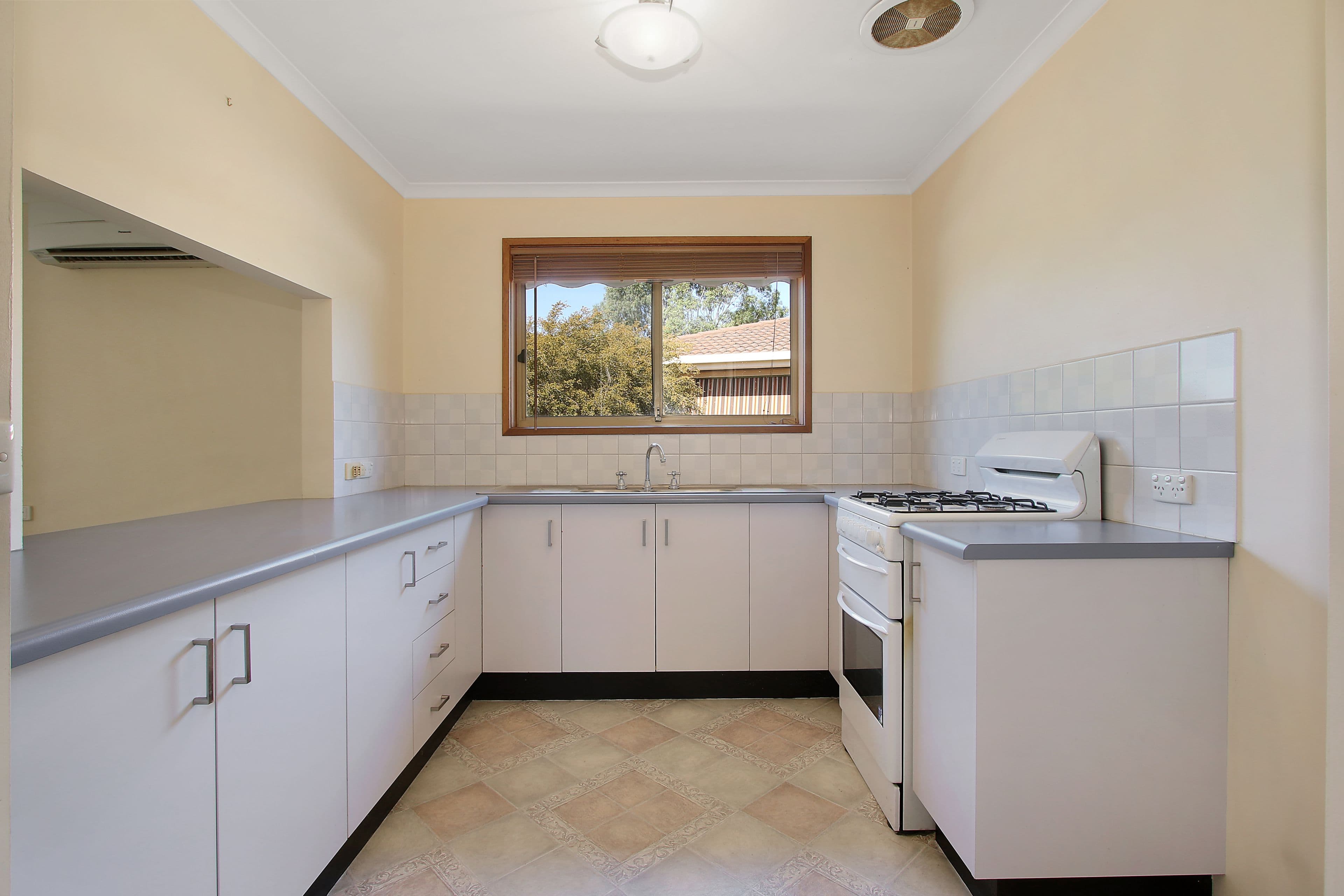 7 Conway Court, Wodonga VIC 3690, Wodonga - Thumbnail 2