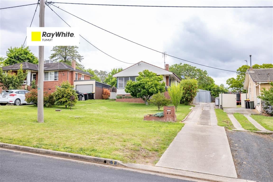 7 Lambie Street, Tumut NSW 2720, Tumut - Image 1
