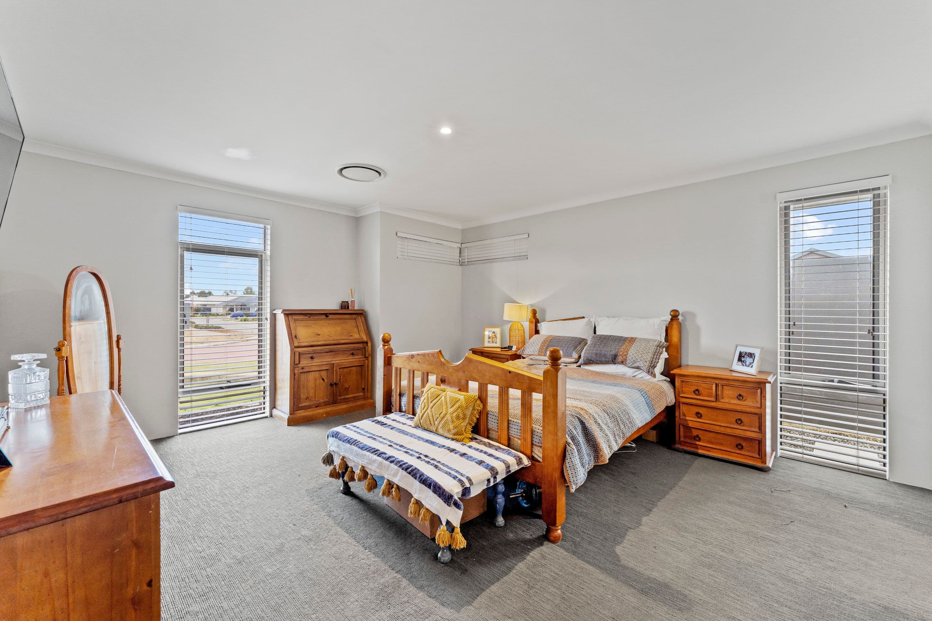 24 Indoon Way, Baldivis WA 6171, Baldivis - Thumbnail 4