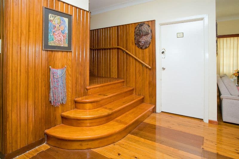 37 Kiandra Parade, Ballajura, WA, 6066, Ballajura - Thumbnail 3