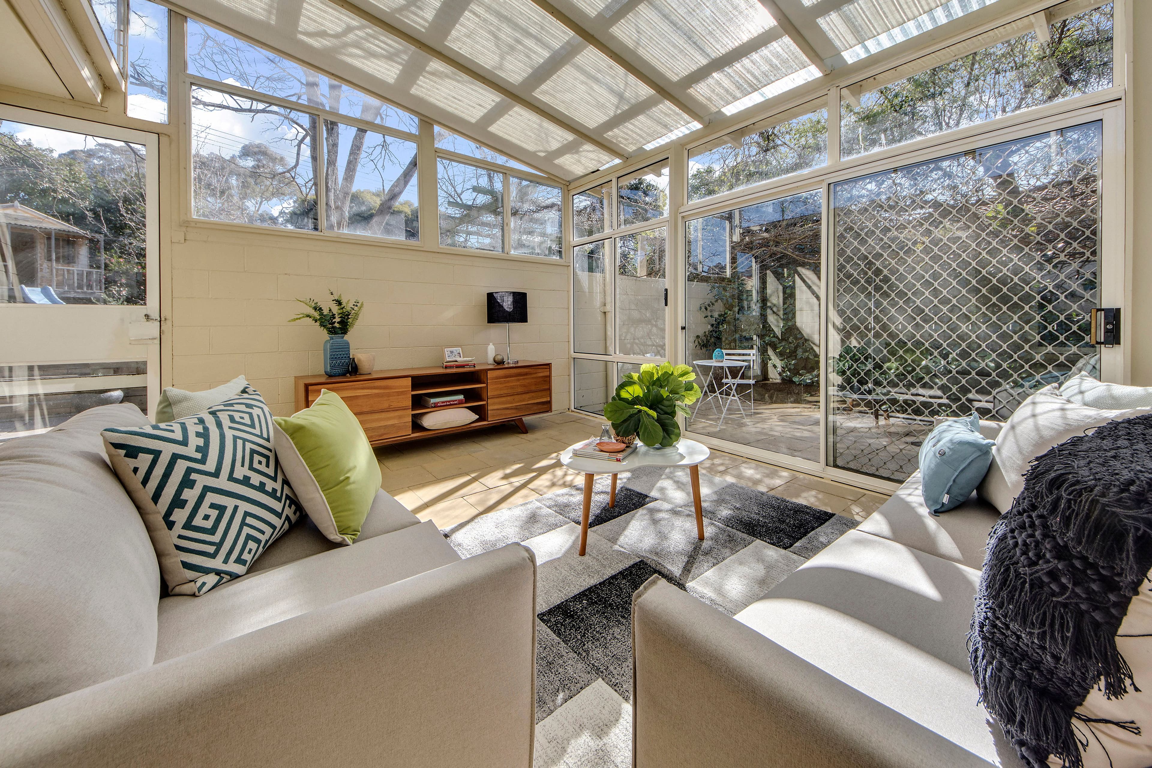 31 Liverpool Street, Macquarie ACT 2614, Macquarie - Thumbnail 2