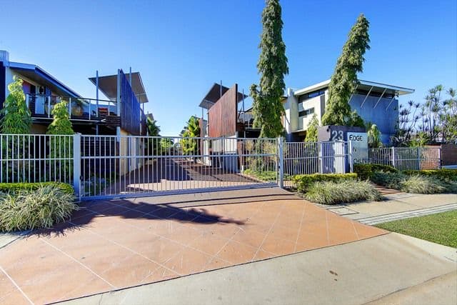 23 Echlin Street, WEST END QLD 4810, West End - Image 1