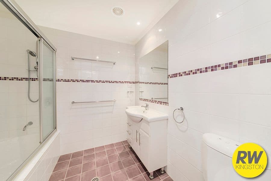 2 Quarterdeck Road, Sandhurst, Sandhurst - Thumbnail 6
