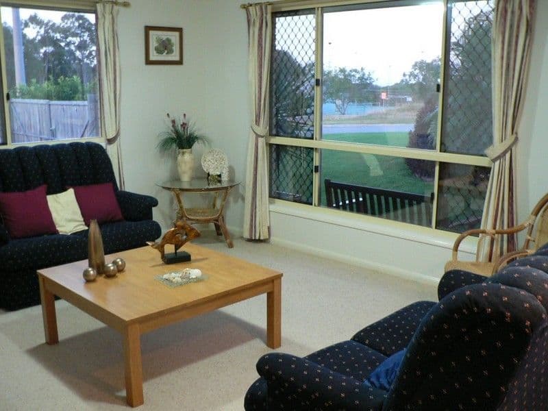 21 Caledon Street, TANNUM SANDS QLD 4680, Tannum Sands - Thumbnail 3