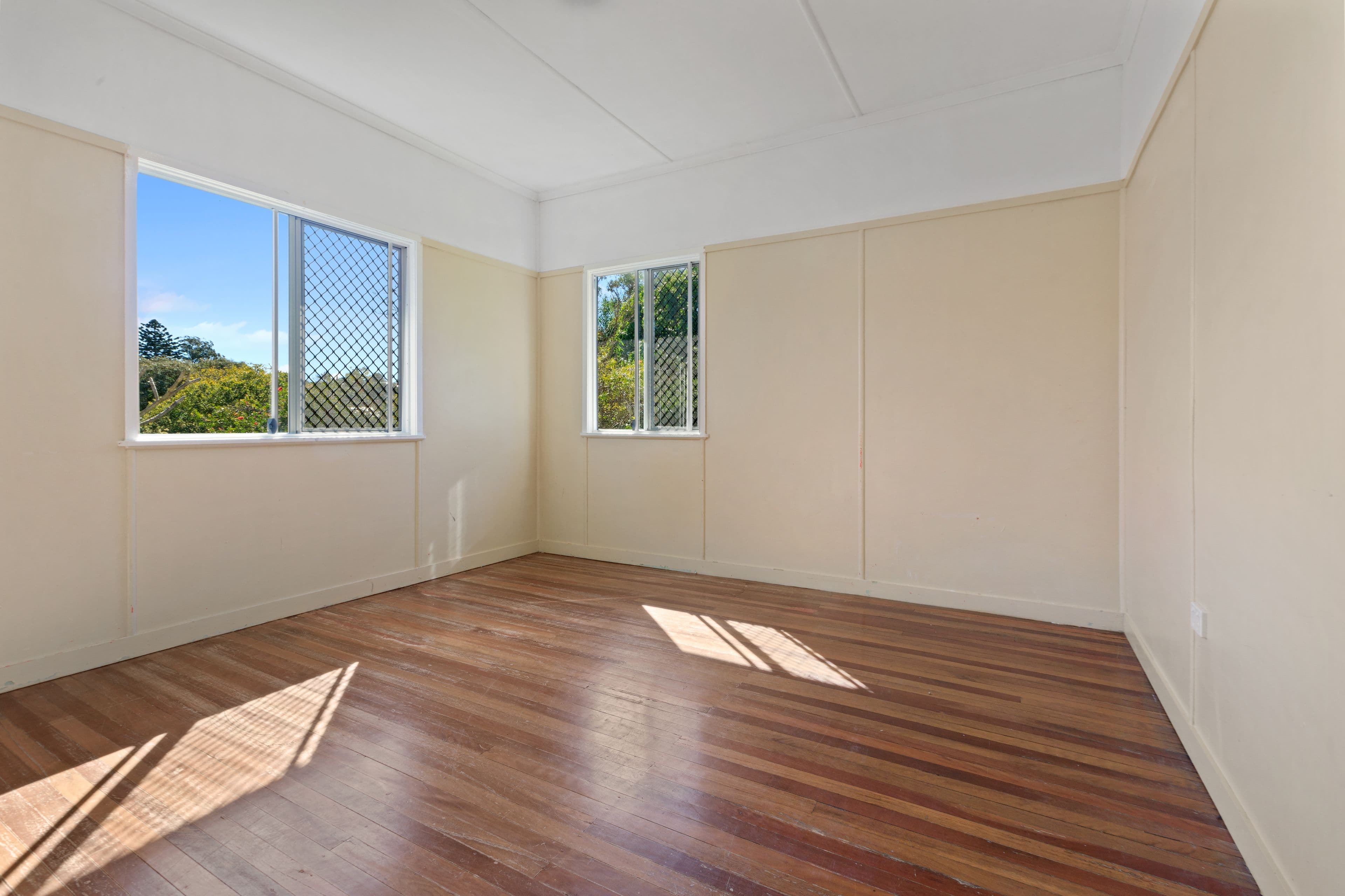 54 Glindemann Drive, Holland Park QLD 4121, Holland Park - Thumbnail 4