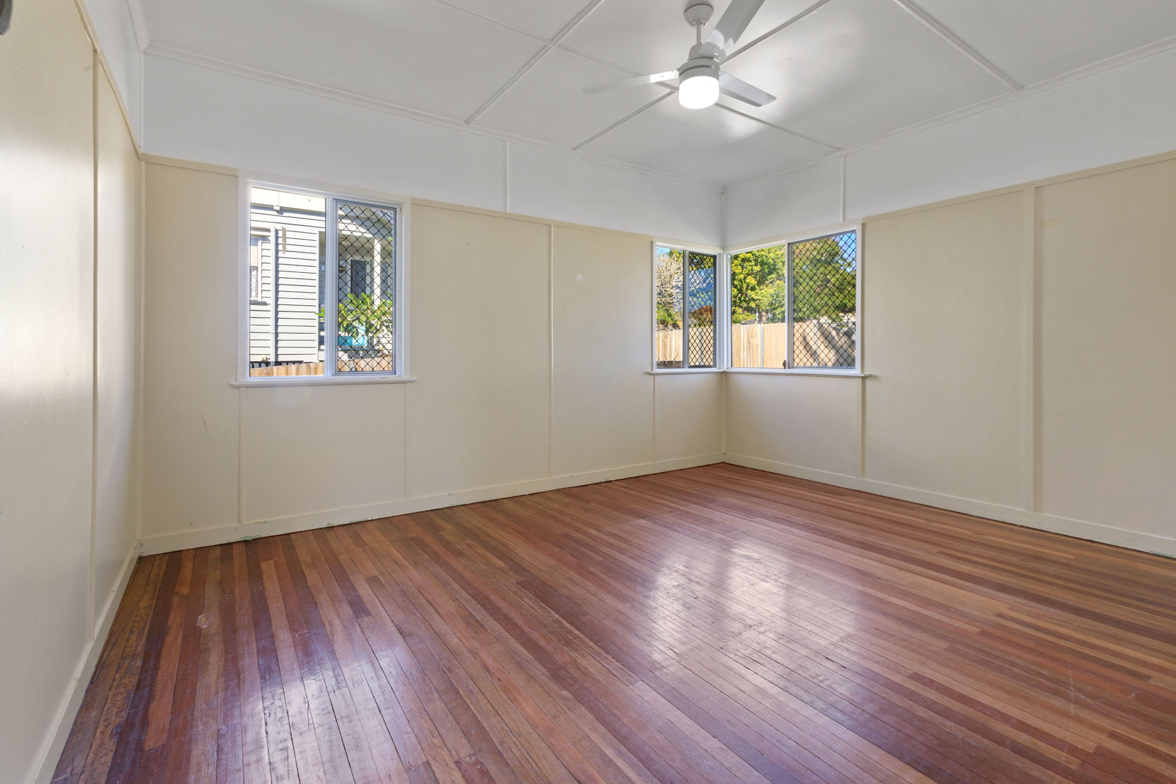54 Glindemann Drive, Holland Park QLD 4121, Holland Park - Thumbnail 5